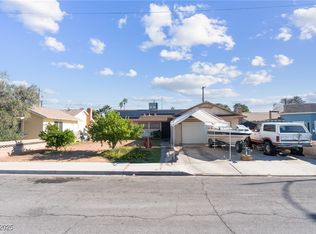 2105 El Greco St, Las Vegas, NV 89102