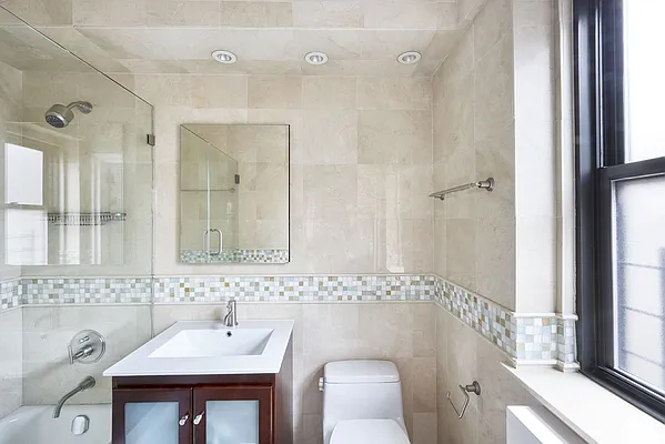 Sold by Warburg | media 26