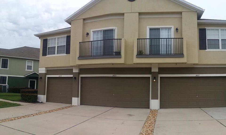 1st image of 1415 Broken Oak Dr