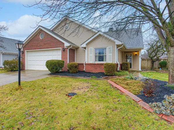8669 Champions Dr, Indianapolis, IN 46256