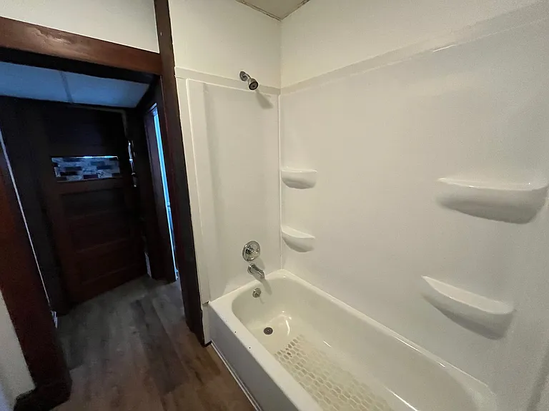 107 Logan St — Photo 17