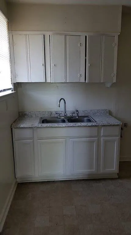 1 bed, $525 — Photo 1
