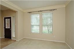 4th image of 4548 Canyon Crest Dr