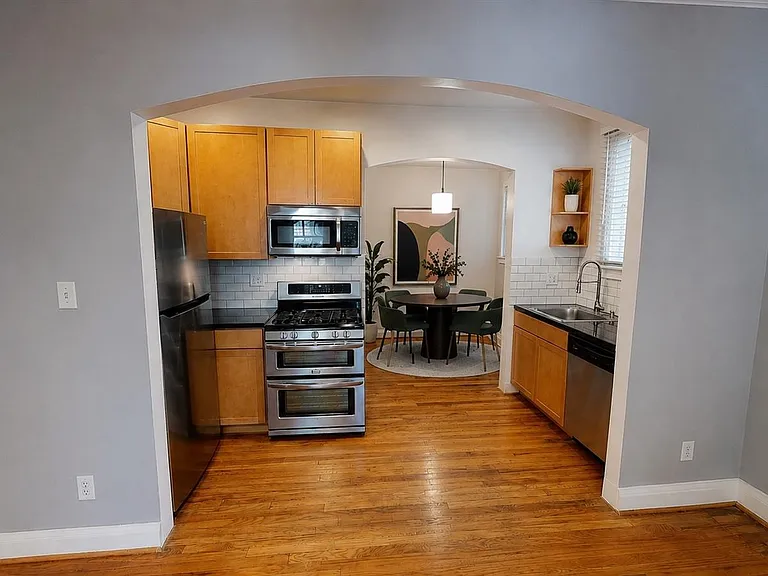 1320 N Pennsylvania St #12 — Photo 3
