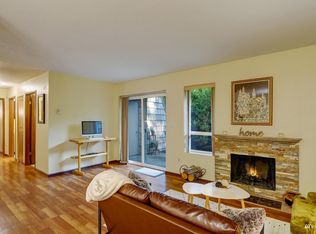 21617 80th Ave W APT 105, Edmonds, WA 98026