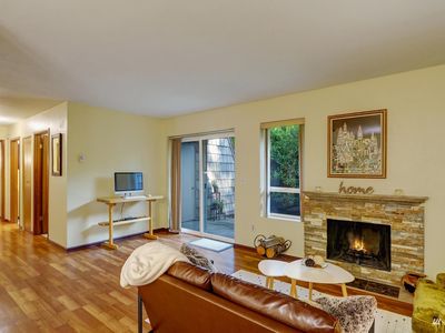 21617 80th Avenue W #105, Edmonds, WA, 98026