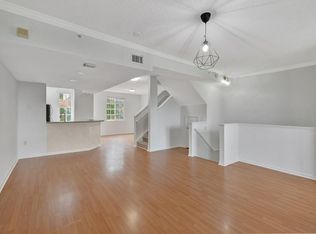 2911 NE 185th St APT 2103, Aventura, FL 33180