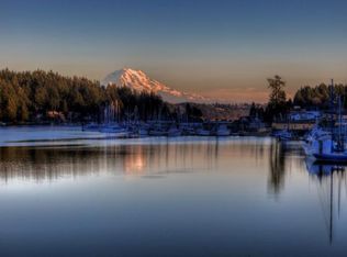4011 Burnham Dr #2, Gig Harbor, WA 98332