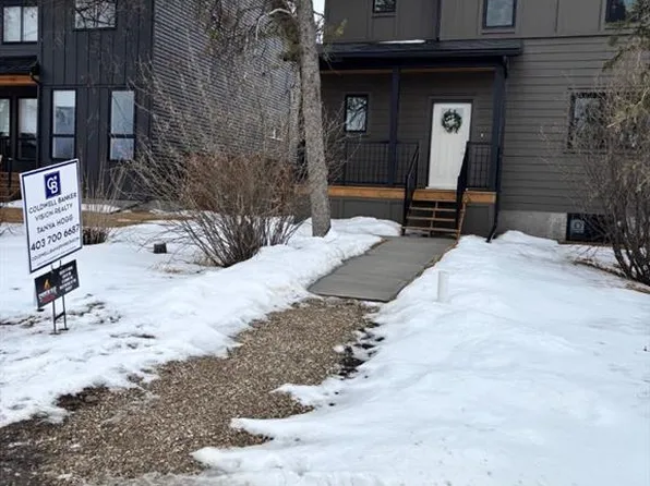 1326 E 23rd St, Didsbury, AB T0M 0W0