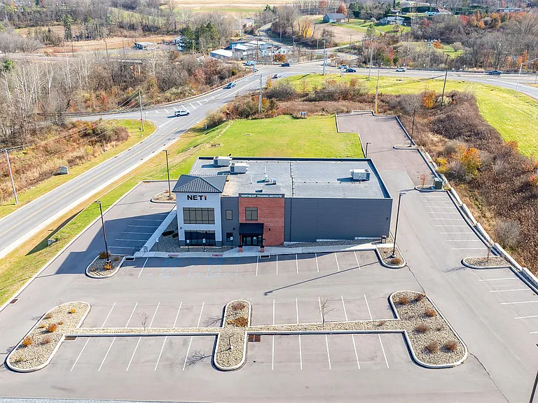 1025 Alliance Park Dr — Photo 3