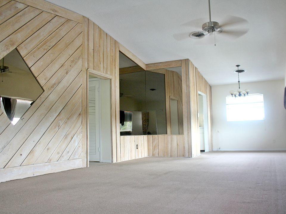 1st image of 3569 Tyrone Blvd N