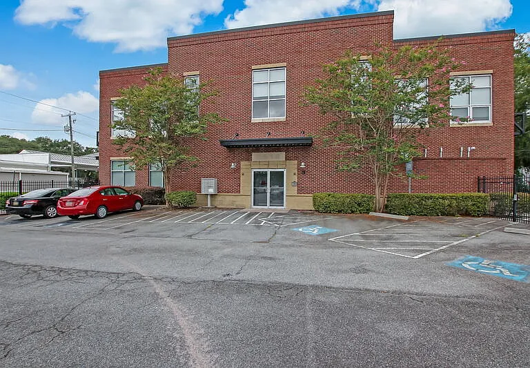 2514 Abercorn St #207 — Photo 13