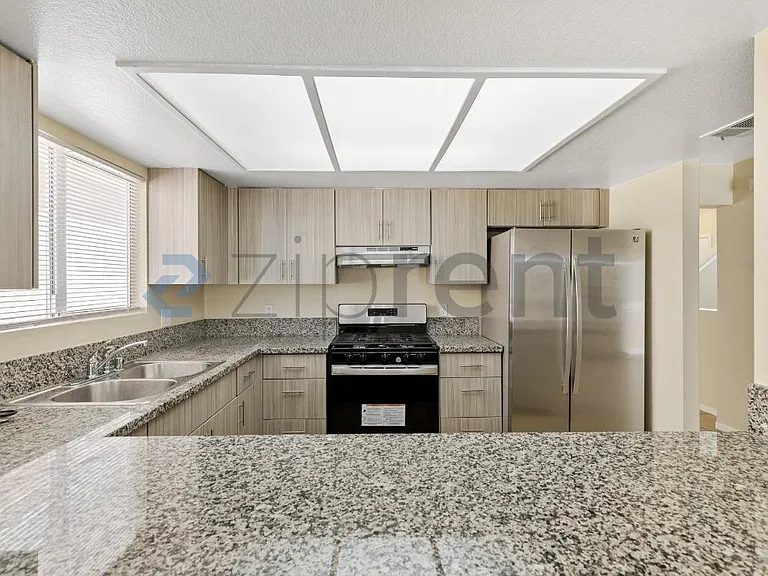 8316 Sky Canyon Ct — Photo 13