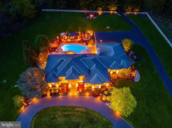 127 Fairhill School Rd, Hatfield, PA 19440