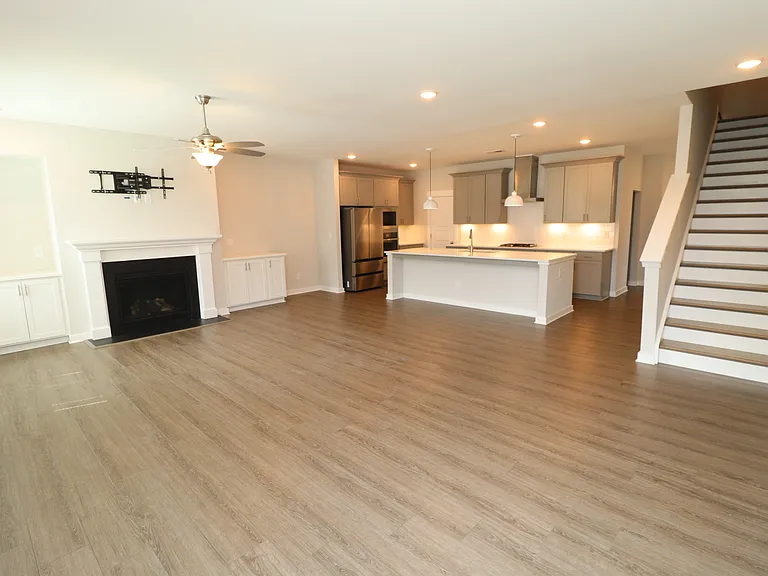 2151 Maggie Valley Dr — Photo 16