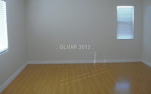 5th image of 9097 Jumping Jacks Ave