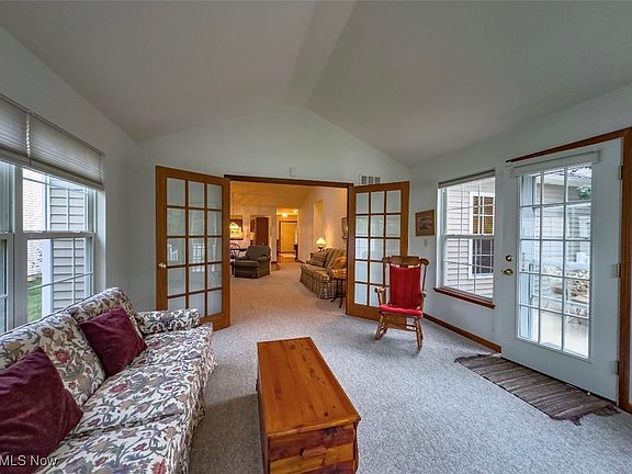 3rd image of 3495 River Rock Dr