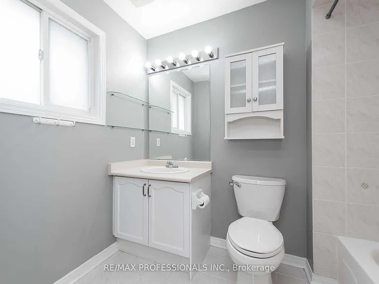 1362 Brookstar Dr — Photo 26