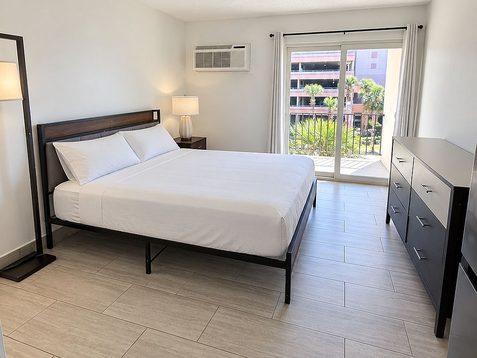 1st image of 2100 Cassandra Ln #303
