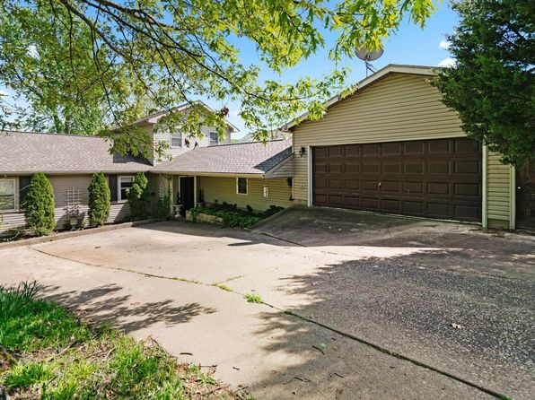 333 Island Cove Ln, Dawson Springs, KY 42408