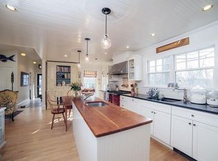 509 Bridge St, South Hamilton, MA 01982