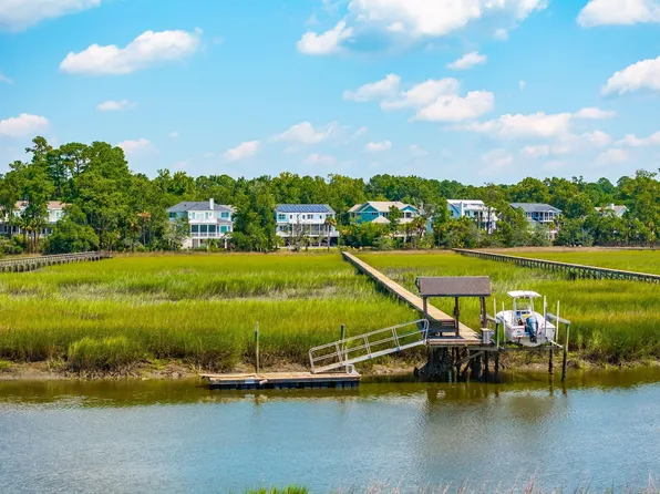2809 Parkers Landing Rd, Mount Pleasant, SC 29466