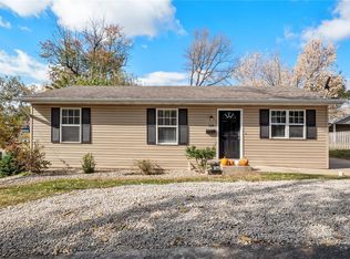 114 E Madison Ave, Collinsville, IL