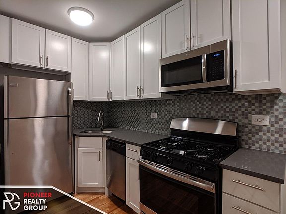 2nd image of 2402 N Kedzie Blvd #102MB