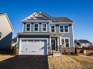 2 Reserve Way, Fredericksburg, VA 22406