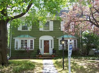 12 Buckingham Pl, Norwalk, CT 06851