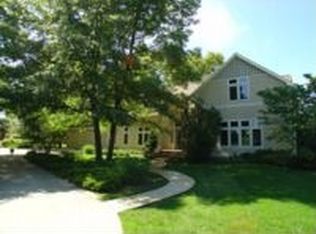 4399 Drexel Pl, Stevensville, MI 49127