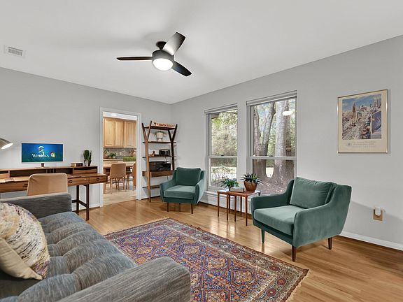 5th image of 3406 Park Point Dr