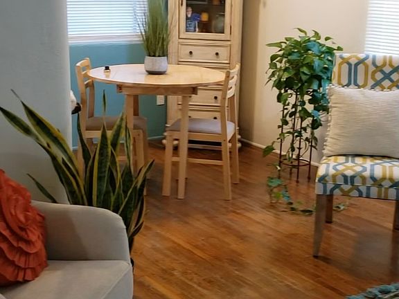 4th image of 4873 Lotus St #4875