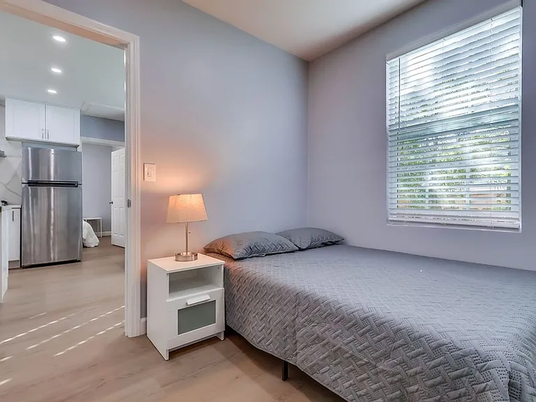 6504 W 84th Pl — Photo 18