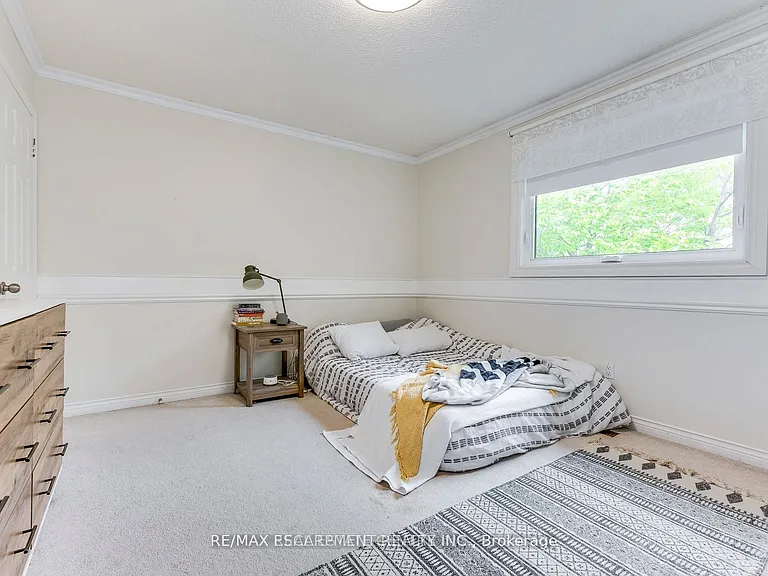 1239 White Ln — Photo 26