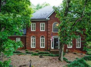316 Sardis Grove Ln, Matthews, NC 28105