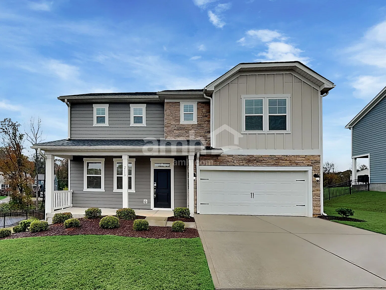 4 bed, 2.5 bath, 2326 sqft, $2,785 — Photo 1