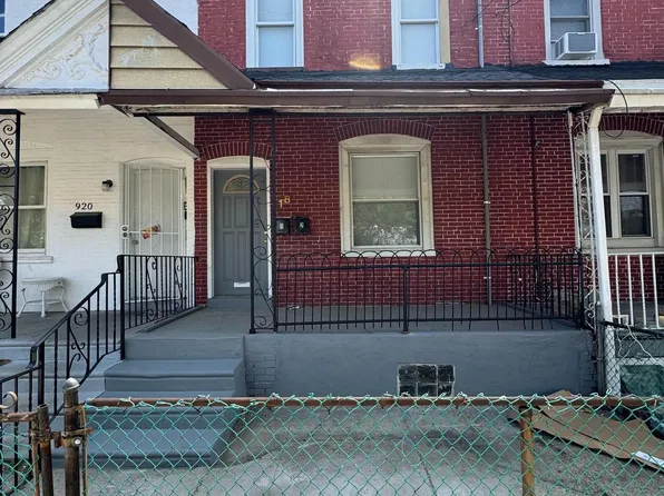 918 E Woodlawn St, Philadelphia, PA 19138