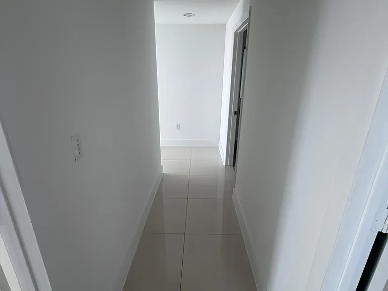 244 Biscayne Blvd #240 — Photo 7