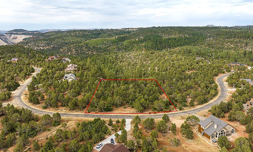 1st image of 662 S Zion Dr