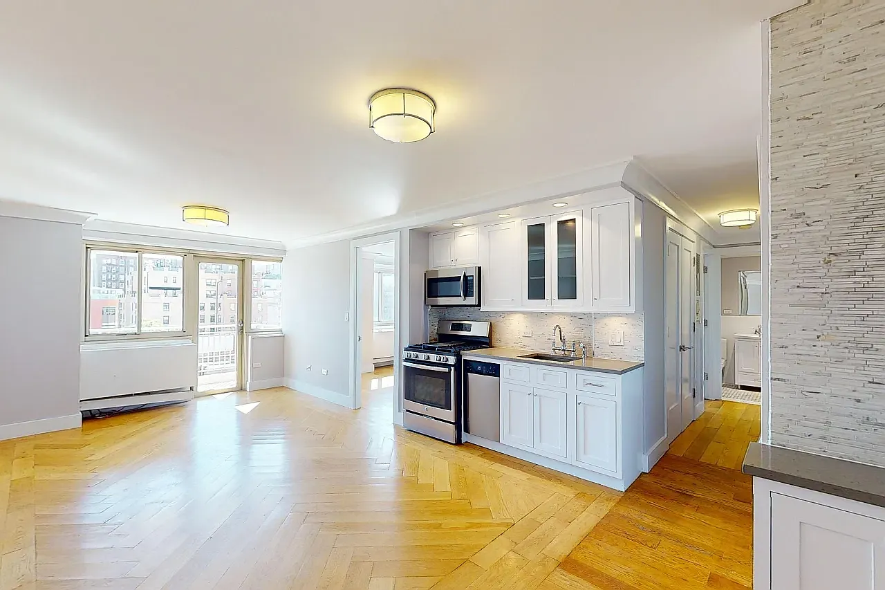 70 West 93rd Street — Photo 1