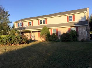 2163 Kecks Rd, Fogelsville, PA 18051