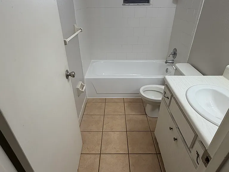 810 Placid Lakes Blvd — Photo 9