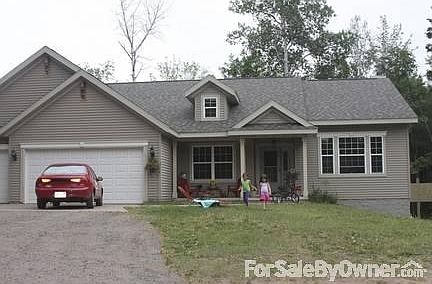 Front of house
						:
						Another snap shot of front of home. 