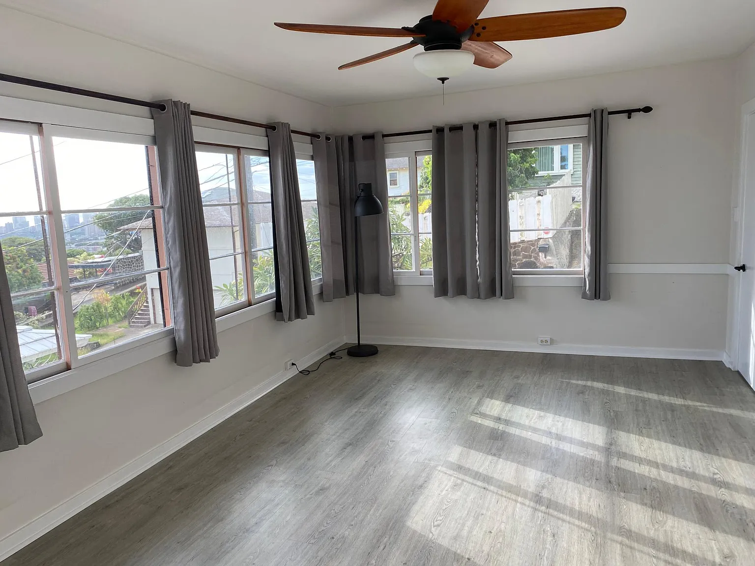 3 bed, 1500 sqft, $4,500 — Photo 3