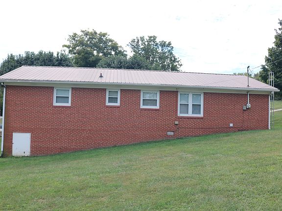 5th image of 101 Robin Ln