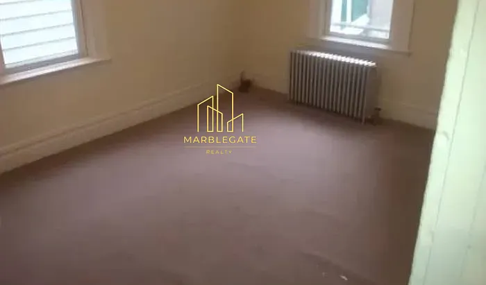180 Columbia Ave #11 — Photo 6