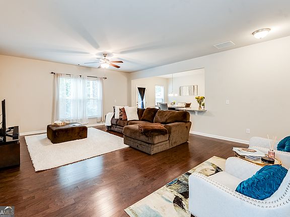 3rd image of 248 Hardy Water Dr