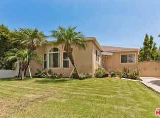 10574 Ashton Ave, Los Angeles, CA 90024