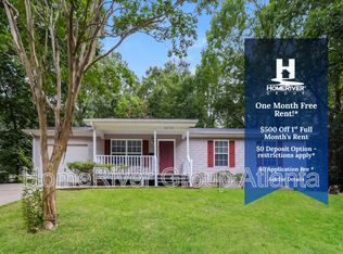 6530 River Hill Dr, Flowery Branch, GA 30542